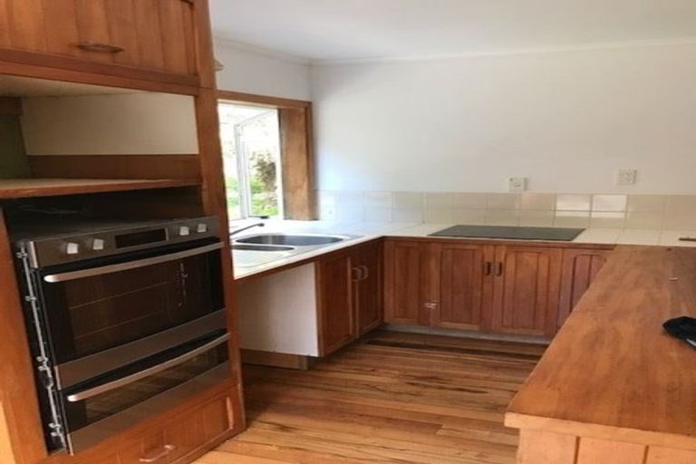Photo of property in 39 Rewa Road, Maraetai, Auckland, 2018