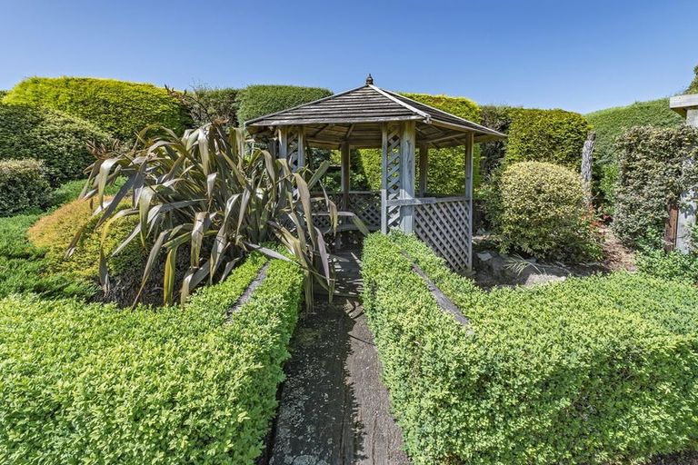 Photo of property in 33 Banks Avenue, Dallington, Christchurch, 8061