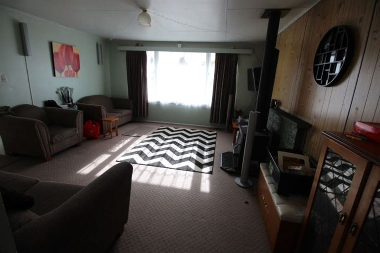 Photo of property in 2 Pateke Place, Tokoroa, 3420