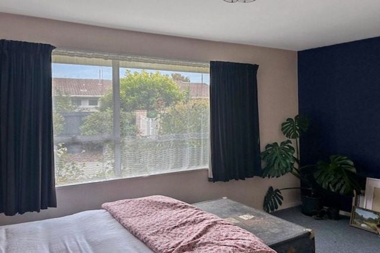 Photo of property in 22 Bucknell Street, Sockburn, Christchurch, 8042