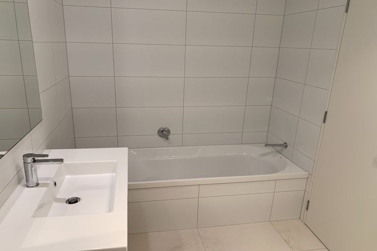 Photo of property in 13 Katikati Drive, Manurewa, Auckland, 2102