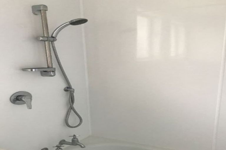 Photo of property in 20 Tamakui Grove, Turangi, 3334