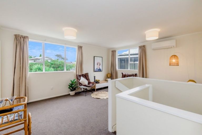 Photo of property in 33b Menin Road, Raumati South, Paraparaumu, 5032