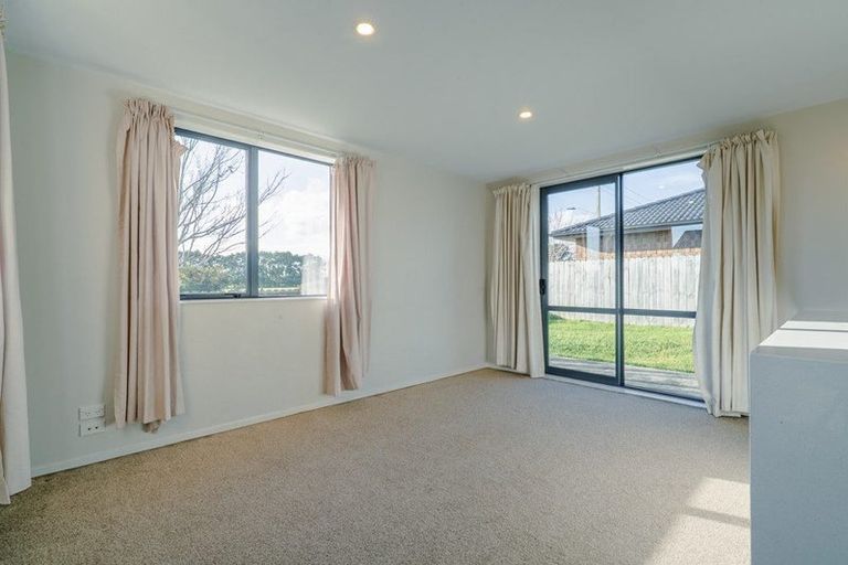 Photo of property in 221 Old Wairoa Road, Papakura, 2110