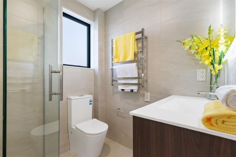 Photo of property in 65 Survila Street, Papakura, 2110