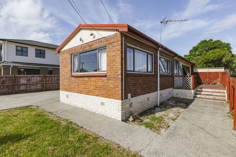 Photo of property in 1/62 Cambridge Terrace, Papatoetoe, Auckland, 2025