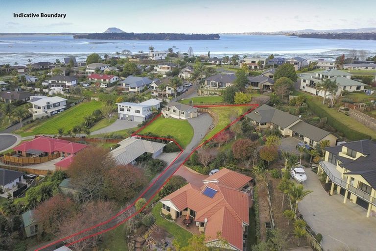 Photo of property in 181f Omokoroa Road, Omokoroa, 3114