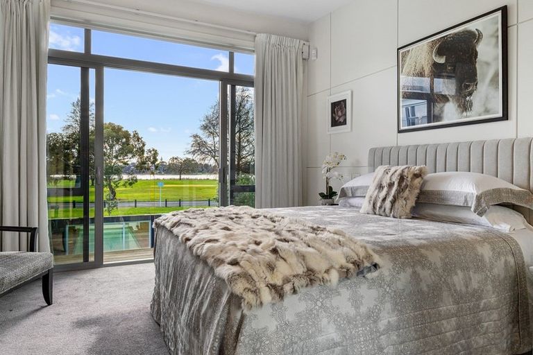 Photo of property in 169 Lake Crescent, Hamilton Lake, Hamilton, 3204