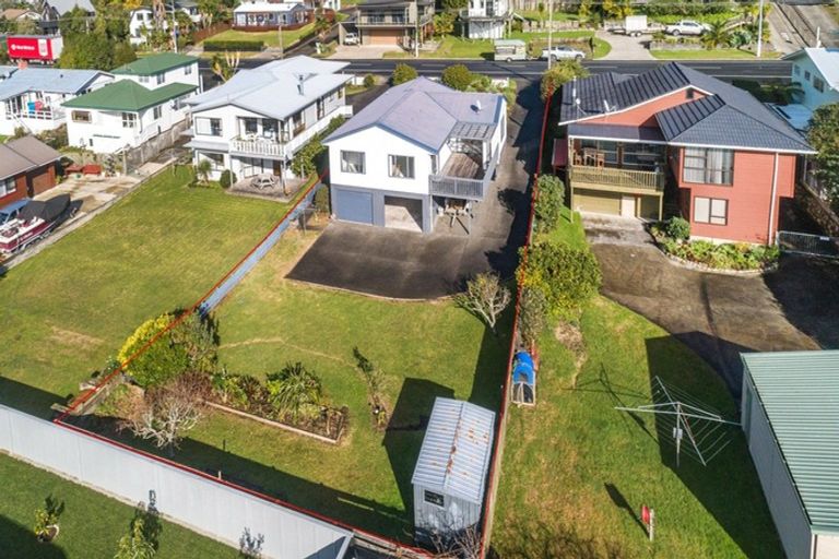 Photo of property in 190 Main Sh25 Road, Tairua, 3508
