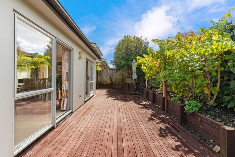 Photo of property in 3 Stamford Crescent, Flat Bush, Auckland, 2019