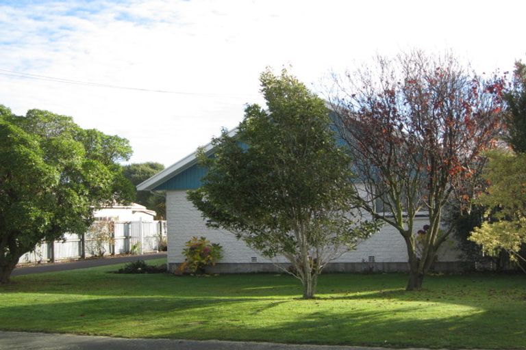 Photo of property in 4 Falcon Street, New Brighton, Christchurch, 8061