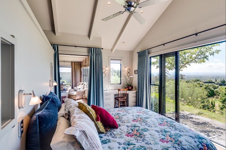 Photo of property in 110 Black Barn Road, Havelock North, 4294