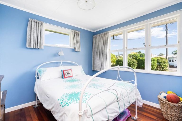 Photo of property in 6b Mains Avenue, Kensington, Whangarei, 0112