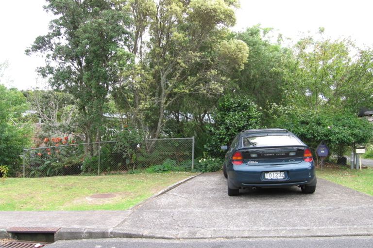 Photo of property in 37 Domain Road, Glenfield, Auckland, 0629
