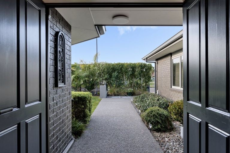 Photo of property in 21 Mandalay Key, Papamoa Beach, Papamoa, 3118