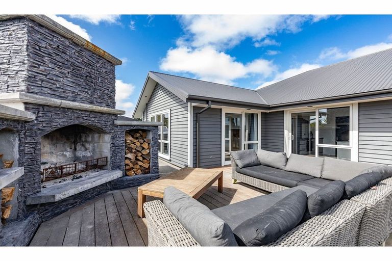 Photo of property in 32 Cullen Avenue, Swannanoa, Rangiora, 7475