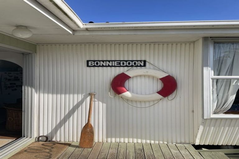 Photo of property in 10 Camp Bay Road, Purau, Diamond Harbour, 8972