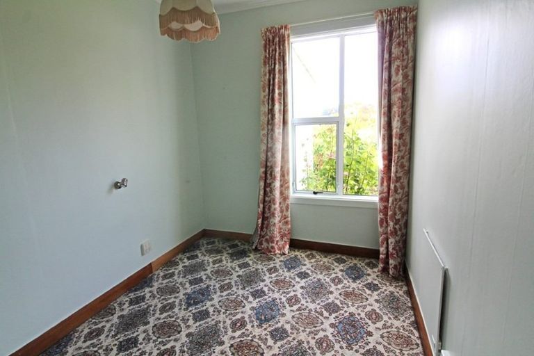 Photo of property in 28 Walton Street, Kaikorai, Dunedin, 9010