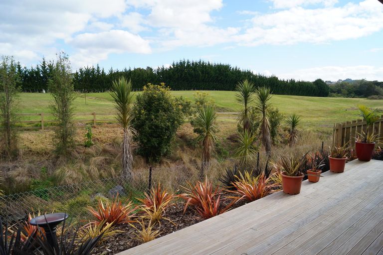 Photo of property in 7 Riverglen Drive, Haruru, 0204