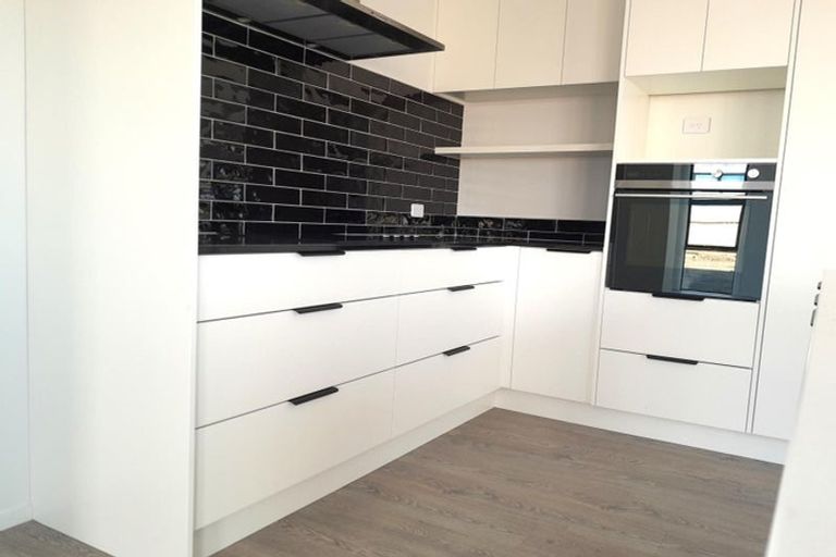 Photo of property in 90 Kahui Parade, Karaka, Papakura, 2113