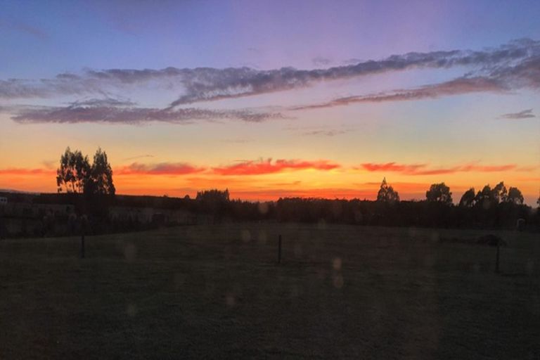 Photo of property in 830 Oxford Road, Fernside, Rangiora, 7471