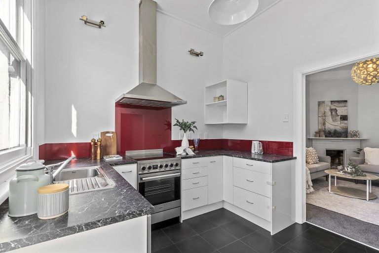 Photo of property in 295 Rintoul Street, Berhampore, Wellington, 6023