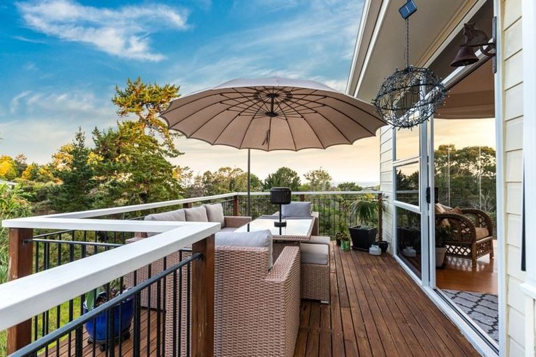 Photo of property in 4 Clayden Drive, Gulf Harbour, Whangaparaoa, 0930