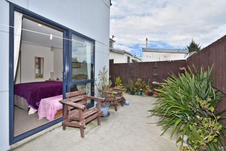 Photo of property in 1/75 Thackeray Place, Waltham, Christchurch, 8023