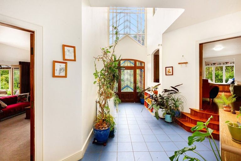 Photo of property in 65 Valley Road, Paraparaumu, 5032