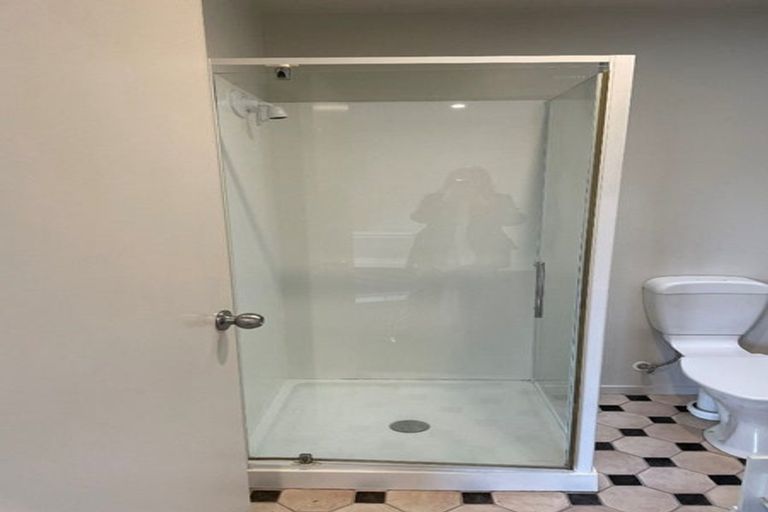 Photo of property in 2c Ferndown Lane, Bromley, Christchurch, 8062