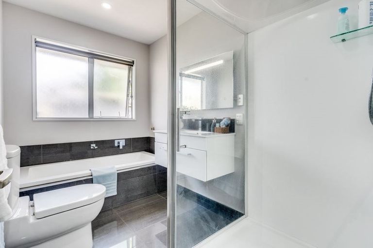 Photo of property in 14 Gosling Crescent, Halswell, Christchurch, 8025