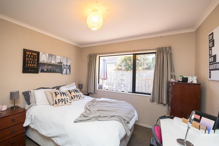 Photo of property in 23 Walnut Grove, Kelvin Grove, Palmerston North, 4414