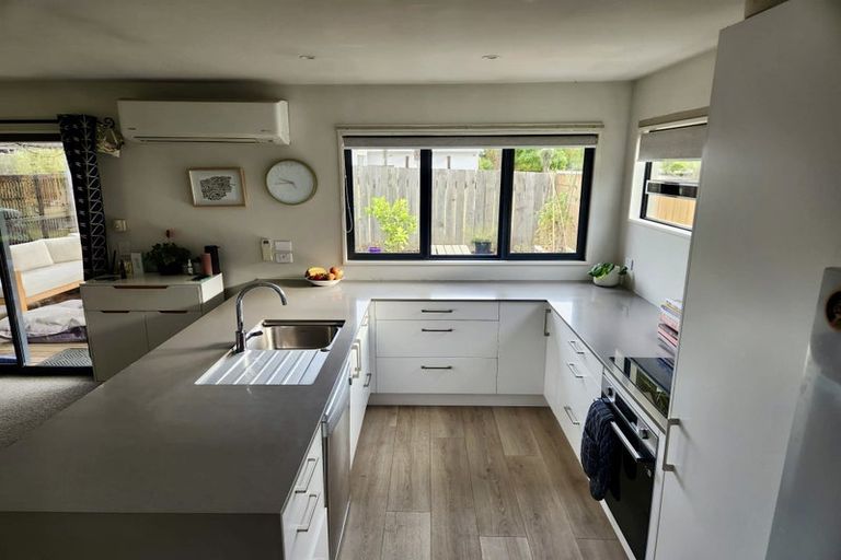 Photo of property in 51 Rob Roy Lane, Wanaka, 9305