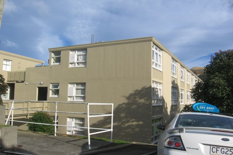 Property details for Heath Flats, 6 Heath Street, Johnsonville