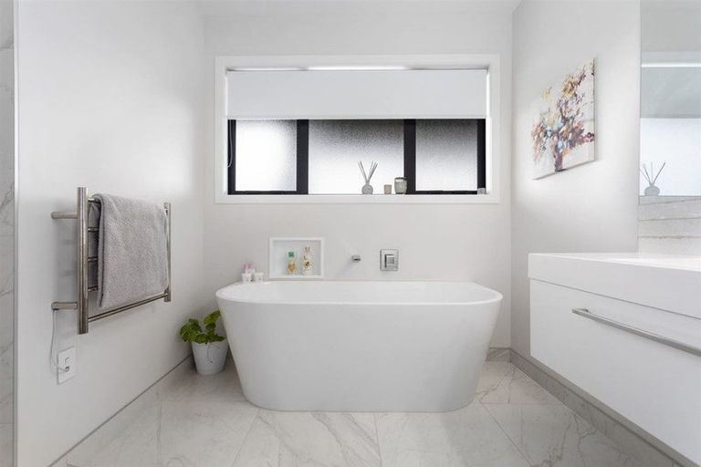 Photo of property in 16 Piripai Rise, Coastlands, Whakatane, 3120