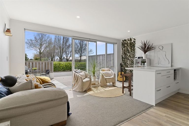 Photo of property in 31 Reynolds Place, Papamoa Beach, Papamoa, 3118