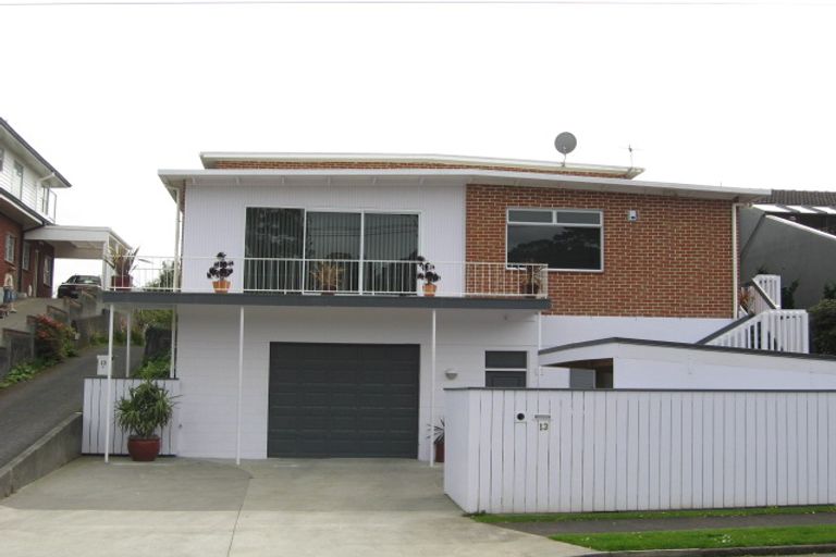 Photo of property in 2/13 Fillis Street, New Plymouth, 4310
