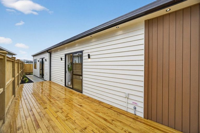 Photo of property in 12 Piko Road, Opaheke, 2113