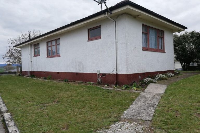 Photo of property in 1 Churchill Street, Putaruru, 3411