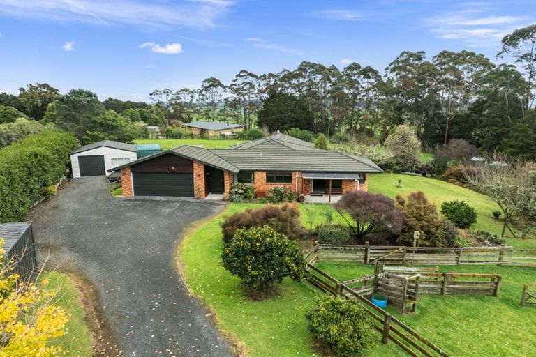 Photo of property in 38 Coueran Way, Kauri, Kamo, 0185