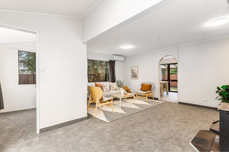 Photo of property in 59 Arawhata Road, Paraparaumu, 5032