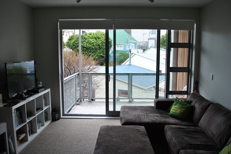 Photo of property in Masina Apartments, 205/80 Riddiford Street, Newtown, Wellington, 6021