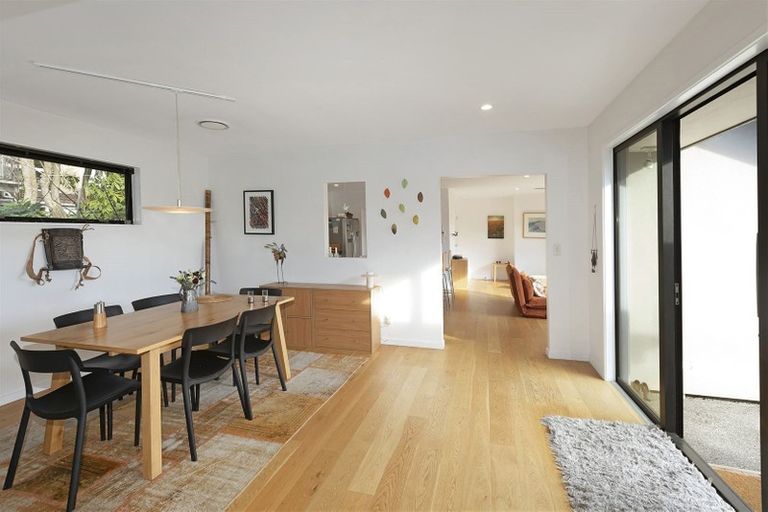 Photo of property in 169 Memorial Avenue, Burnside, Christchurch, 8053