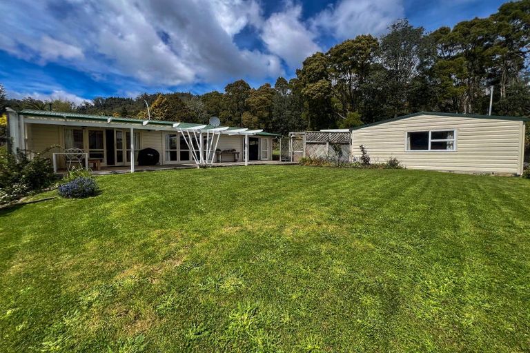 Photo of property in 1 Highfield Place, Lynmore, Rotorua, 3010