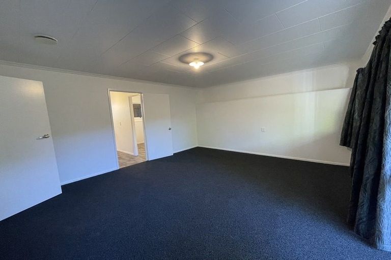 Photo of property in 35c Clearmont Crescent, Blagdon, New Plymouth, 4310