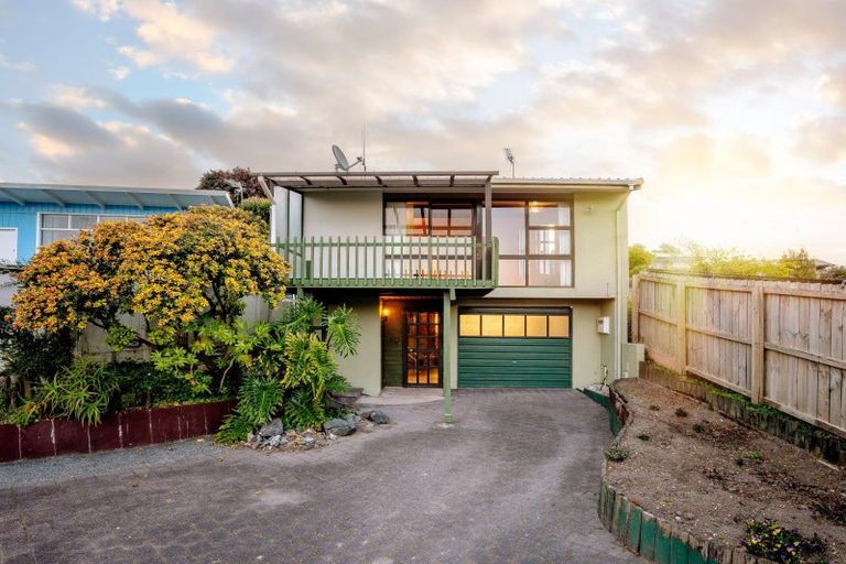 Photo of property in 31 Saint Andrews Terrace, St Andrews, Hamilton, 3200