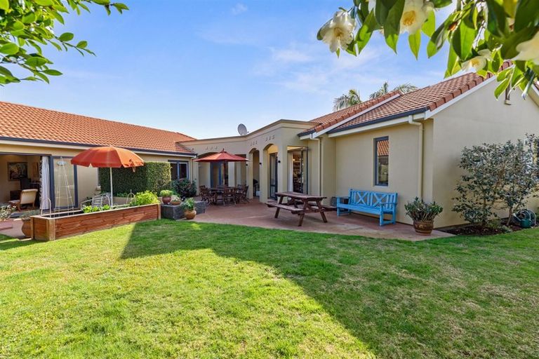 Photo of property in 8 Sissinghurst Court, Bethlehem, Tauranga, 3110