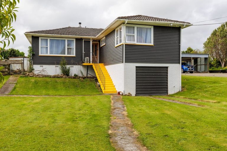 Photo of property in 12 Bridge Street, Eketahuna, 4900
