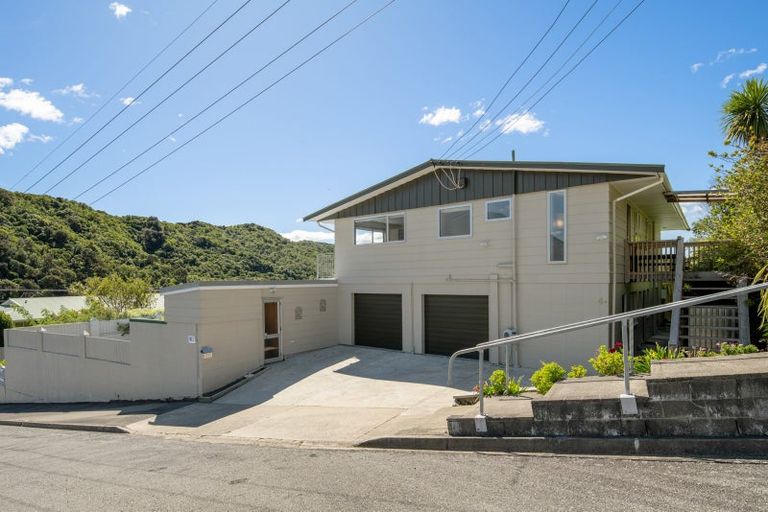 Photo of property in 4a Rutland Street, Picton, 7220