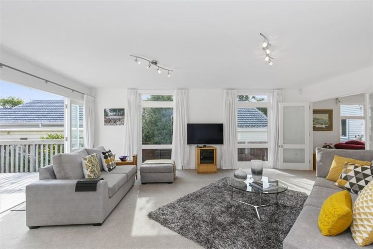 Photo of property in 45a Ganges Road, Khandallah, Wellington, 6035